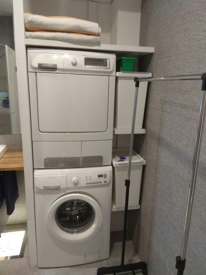 Luxury Apartment With Own Parking Chorzów Εξωτερικό φωτογραφία