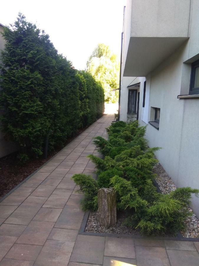 Luxury Apartment With Own Parking Chorzów Εξωτερικό φωτογραφία
